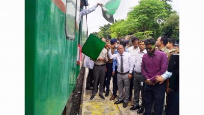 আবারও শুরু হলো ঢাকা-কলকাতা ও খুলনা-কলকাতা রুটে ট্রেন চলাচল