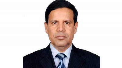 নির্বাচন কমিশনার আহসান হাবীব খান (ফাইল ফটো)