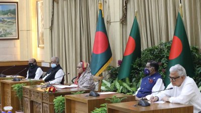 গণভবনে আওয়ামী লীগের উপদেষ্টা পরিষদের সভায় সভাপতিত্ব করেন প্রধানমন্ত্রী শেখ হাসিনা