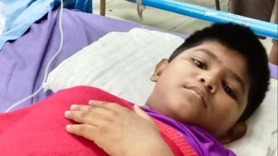 আহত বালক রমজান দেশে ফিরতে চায়