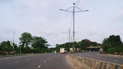 ত্রিশালে বাসচাপায় মোটরসাইকেলের ২ আরোহী নিহত