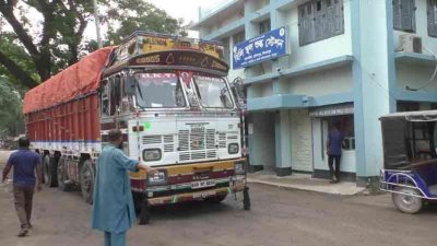 ভারত থেকে আসছে পুরনো এলসির গম 