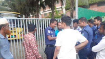 পোশাক কারখানার বাসচাপায় প্রাণ গেলো শিশুর 