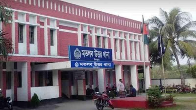হামলার ভয়ে পালিয়ে বেড়াচ্ছে বীর মুক্তিযোদ্ধা পরিবার