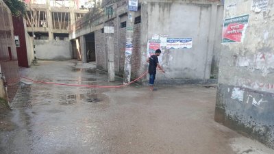 ঢাকা উত্তরে ৮০ ভাগ দক্ষিণে ৮৫ ভাগ বর্জ্য অপসারণ