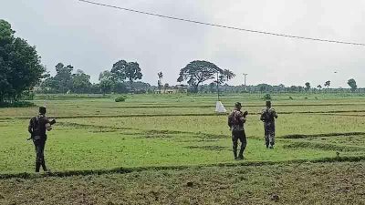 সীমান্তে সতর্ক অবস্থানে বিজিবি