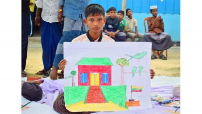 নিজ দেশে ফিরতে চায় রোহিঙ্গা শিশুরা, ছবি এঁকে সে কথাই জানায় তারা