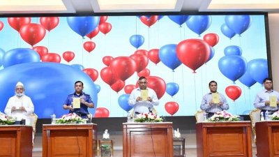 জঙ্গিবাদের বিরুদ্ধে ঘুরে দাঁড়িয়েছে বাংলাদেশ: স্বরাষ্ট্রমন্ত্রী