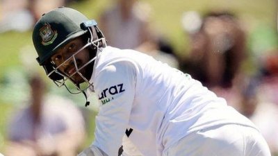 আবারও ব্যর্থ মাহমুদুল হাসান জয় (ফাইল ছবি)