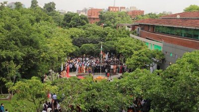ঢাকায় ভারতের ৭৬তম স্বাধীনতা দিবস উদযাপন