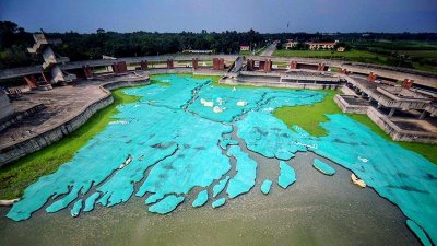 মেহেরপুরের মুজিবনগর স্মৃতি কমপ্লেক্সে বাংলাদেশের মানচিত্র