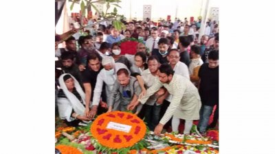 গ্রেনেড হামলায় নিহতদের স্মরণে ওয়ার্কার্স পার্টির শ্রদ্ধা