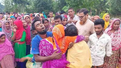 স্বজনদের আহাজারি