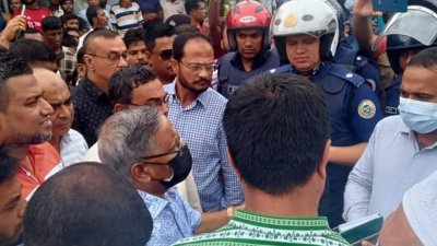 নির্বাচনি এলাকায় যেতে হাফিজ ইব্রাহিমকে পুলিশের বাধার অভিযোগ