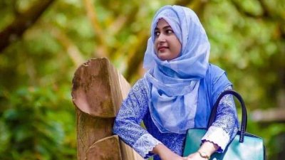 তাহমিনা মুনা