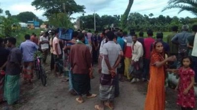 যশোরে ধানক্ষেত থেকে অজ্ঞাত এক নারীর লাশ উদ্ধার করেছে পুলিশ