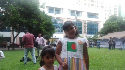 চ্যাম্পিয়নদের দেখতে অধীর আগ্রহ নিয়ে অপেক্ষা করছে তাহা ও তন্দ্রা