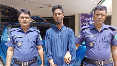গ্রেফতার এমদাদুল হক