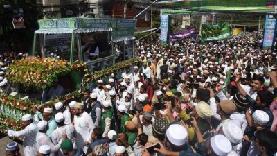 রাজধানী‌তে জশ‌নে জুলুস