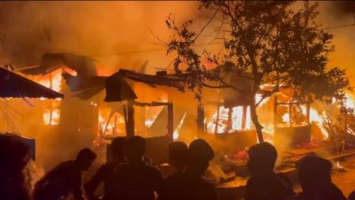 গ্যাস সিলিন্ডার বিস্ফোরণে ৭ পরিবারের পুড়লো সব