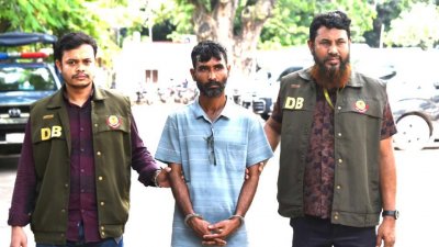 বৈদ্যুতিক ট্রান্সফরমারসহ যন্ত্রাংশ চোরচক্রের সদস্য গ্রেফতার