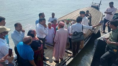 শিক্ষকদের সময়মতো স্কুলে যাতায়াত নিশ্চিত করতে ‘শিক্ষাতরী প্রকল্পের’ কার্যক্রম শুরু করেছে চিলমারী উপজেলা প্রশাসন