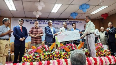 রাজধানীর শিশু হাসপাতালে ‘আবুল হোসেন রেসপাইরেটরি ও নিউমোনিয়া রিসার্চ সেন্টার’ এর উদ্বোধন করেন স্বাস্থ্য ও পরিবারকল্যাণ মন্ত্রী জাহিদ মালেক