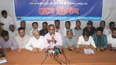 সংবাদ সম্মেলনে বিএনপির ভাইস চেয়ারম্যান শামসুজ্জামান দুদু