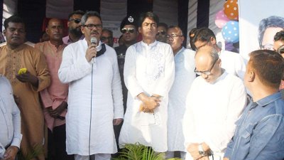 আব্দুল গণি কলেজে নবনির্মিত অ্যাকাডেমিক ভবন উদ্বোধন করেন শাহরিয়ার আলম