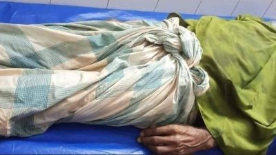 গৌরীপুরে লুডু খেলাকে কেন্দ্র করে হামলায় বৃদ্ধ নিহত