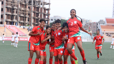 সুরভির হ্যাটট্রিকে ভুটানকে গোলবন্যায় ভাসালো বাংলাদেশ