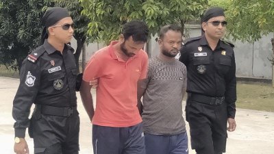 গ্রেফতার দুই আসামি