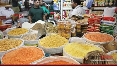 নিত্যপ্রয়োজনীয় সব পণ্যের দাম বেড়েছে