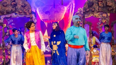 স্কলাসটিকার মঞ্চে ‘আলাদিন’