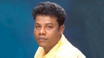 গায়ক আকবর