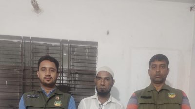 ১৬শ' পিস ইয়াবাসহ এনা পরিবহনের চালক গ্রেফতার