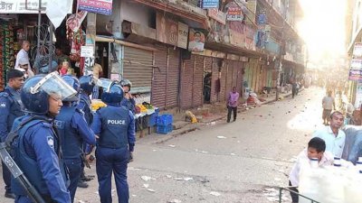 ফেনীতে ছাত্রদলের মিছিলে পুলিশের বাধা, সংঘর্ষে আহত ১০ 