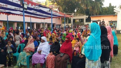 প্রধানমন্ত্রী শেখ হাসিনার আগমন উপলক্ষে যশোর জেলার সর্বত্র উৎসবের আমেজ বিরাজ করছে