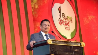 ‘স্বাধীনতাবিরোধী শক্তি দেশকে আবারও ব্যর্থ রাষ্ট্রে পরিণত করার অপচেষ্টা করছে’