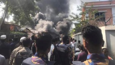 আইওএমের ওয়্যার হাউস থেকে আগুনের সূত্রপাত হয়