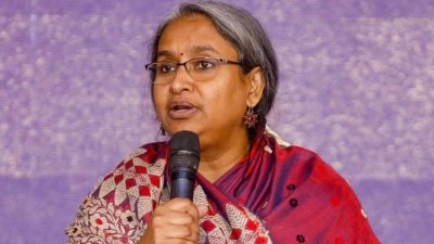 শিক্ষামন্ত্রী দীপু মনি