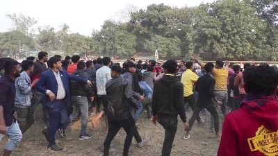 রংপুরে ছাত্রলীগের দুই গ্রুপের সংঘর্ষ