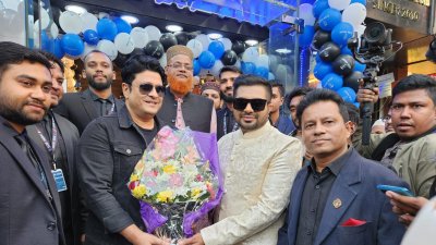 মিরপুরে পোশাক ব্র্যান্ডের নতুন আউটলেট