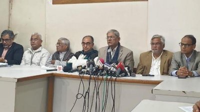 আ.লীগ মুক্তিযুদ্ধের চেতনা বেমালুম গিলে ফেলেছে: মির্জা ফখরুল