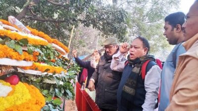 শহীদ আসাদকে জাতীয় মুক্তি কাউন্সিলের শ্রদ্ধা