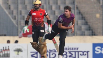 টানা ৭ ম্যাচ জিতে সিলেট-বরিশালকে বার্তা দিলো কুমিল্লা