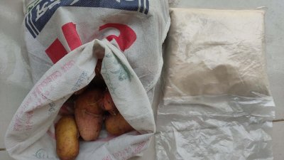 আলুর ব্যাগে মিললো হেরোইন