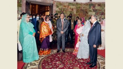 রাষ্ট্রপতি মো. আবদুল হামিদের সঙ্গে প্রধানমন্ত্রী শেখ হাসিনা ও নবনির্বাচিত রাষ্ট্রপতি মো. সাহাবুদ্দিনের সৌজন্য সাক্ষাৎ