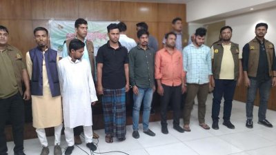 রোহিঙ্গাসহ গ্রেফতার ছয় জন