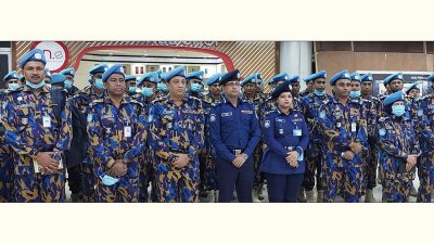 মালিতে শান্তিরক্ষা মিশনে যোগ দিতে ঢাকা ছাড়লেন ১৪০ পুলিশ সদস্য